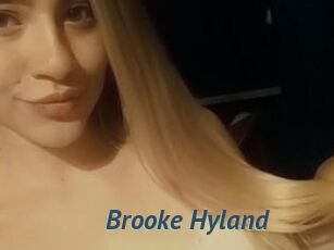 Brooke_Hyland