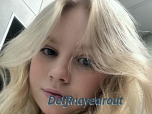 Delfinayearout