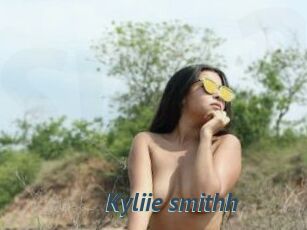 Kyliie_smithh