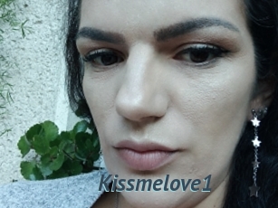 Kissmelove1