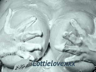 Lottielovexxx