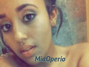 Mia_Operio