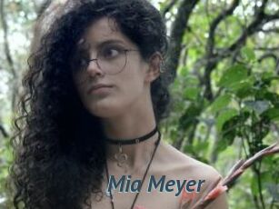 Mia_Meyer