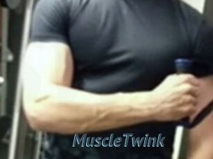 MuscleTwink