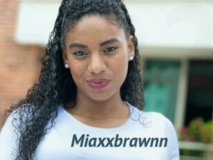 Miaxxbrawnn