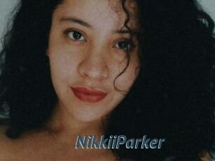 NikkiiParker
