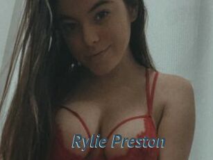 Rylie_Preston