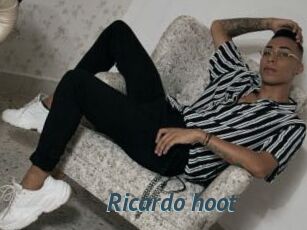 Ricardo_hoot