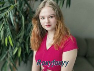 Roxyfoxyy