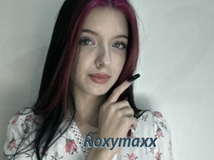 Roxymaxx