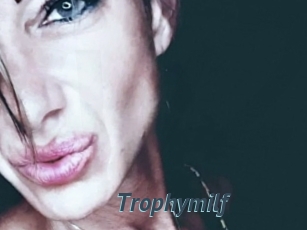 Trophymilf